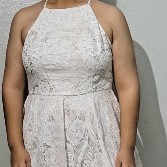 Off White Floral Lace Square Neckline Criss-Cross Open Back Flare Mini Dress – P - Picture 3 of 9